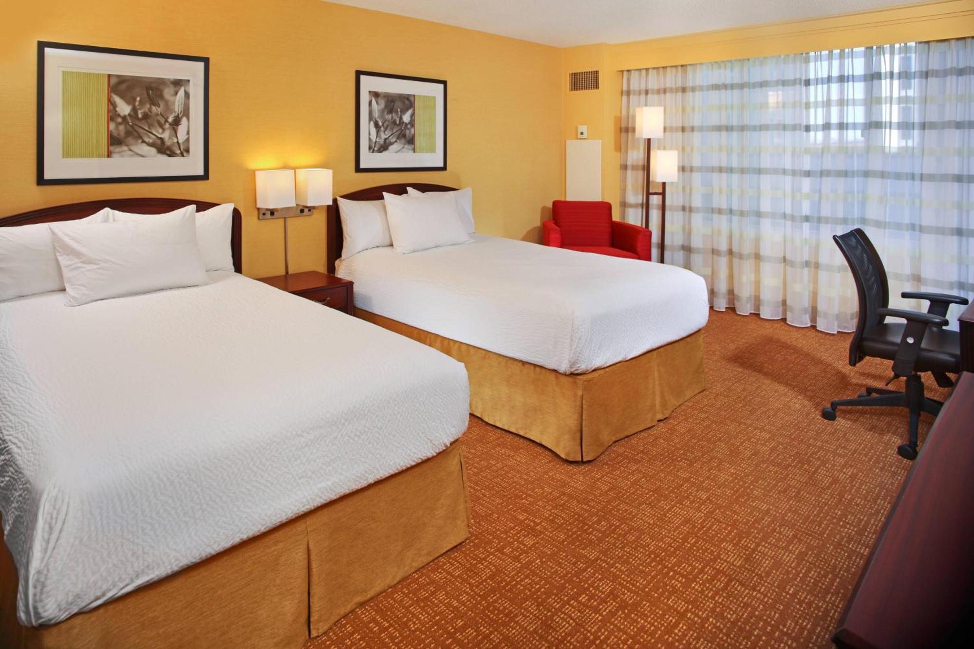 Courtyard By Marriott Baltimore Downtown/Inner Harbor Екстер'єр фото