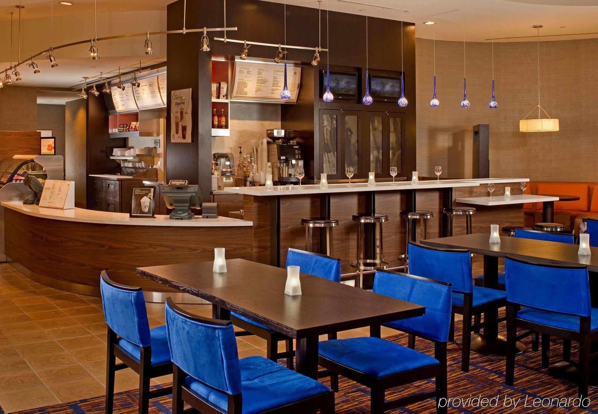 Courtyard By Marriott Baltimore Downtown/Inner Harbor Екстер'єр фото